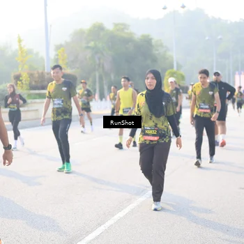 Runner Photo 6891071