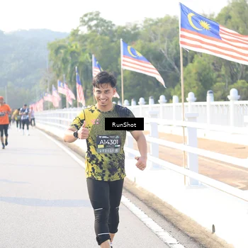 Runner Photo 6891155