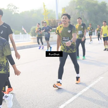 Runner Photo 6891157