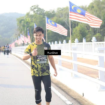 Runner Photo 6891158