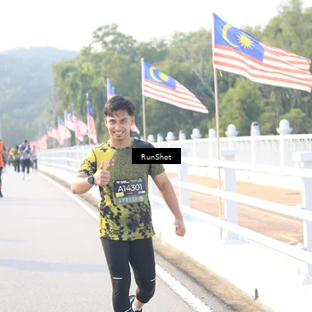 Runner Photo 6891159