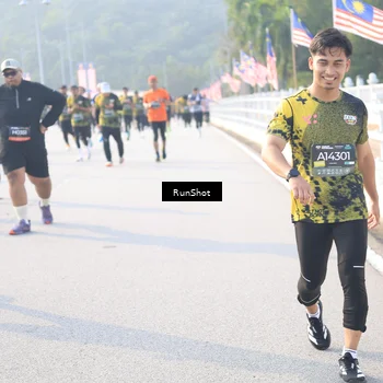 Runner Photo 6891166