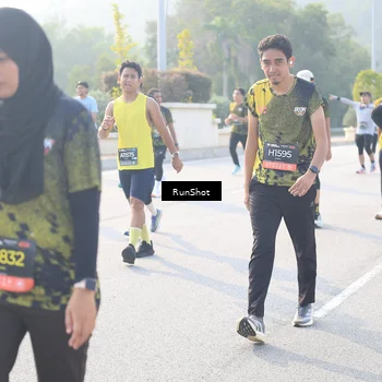 Runner Photo 6891198