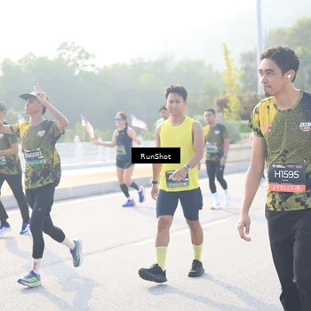 Runner Photo 6891222