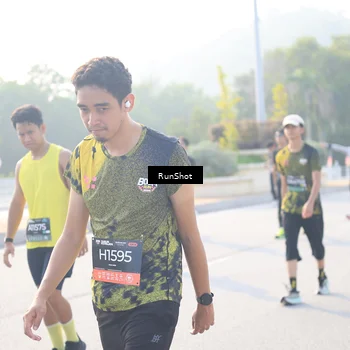 Runner Photo 6891255