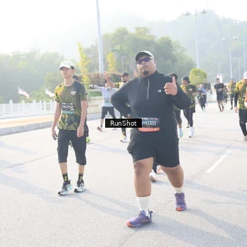 Runner Photo 6891283