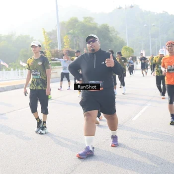 Runner Photo 6891287