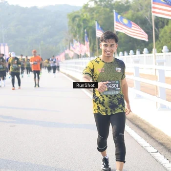 Runner Photo 6891298