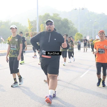 Runner Photo 6891301