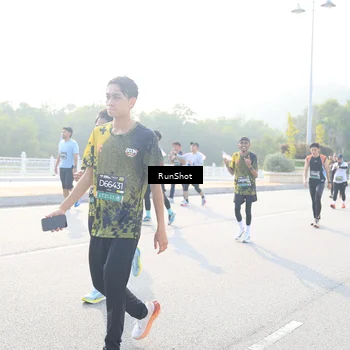 Runner Photo 6891404