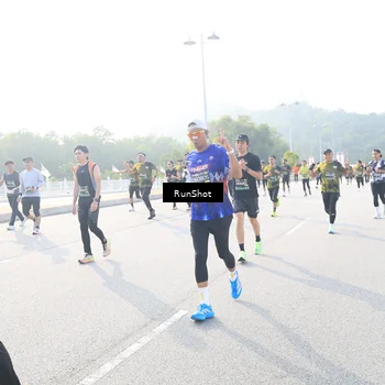 Runner Photo 6891421