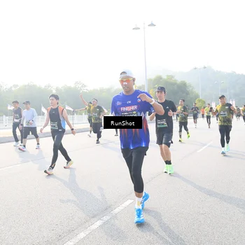 Runner Photo 6891423