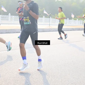 Runner Photo 6891586