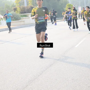 Runner Photo 6891593