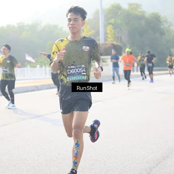 Runner Photo 6891603
