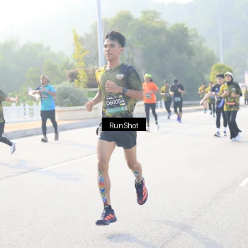 Runner Photo 6891606