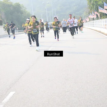 Runner Photo 6891631