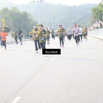 Runner Photo 6891632