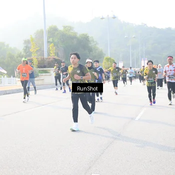 Runner Photo 6891638
