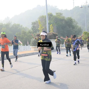 Runner Photo 6891666