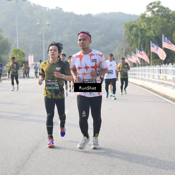 Runner Photo 6891687