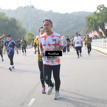 Runner Photo 6891699