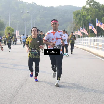 Runner Photo 6891711