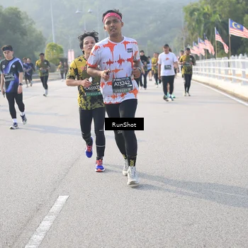Runner Photo 6891724
