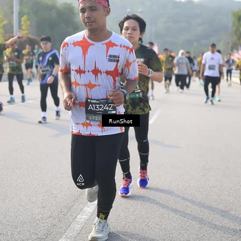 Runner Photo 6891734