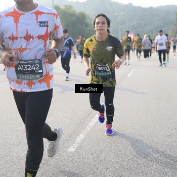Runner Photo 6891749