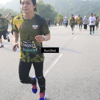 Runner Photo 6891768