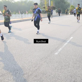 Runner Photo 6891803