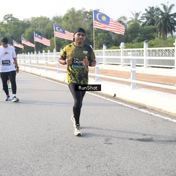 Runner Photo 6891848