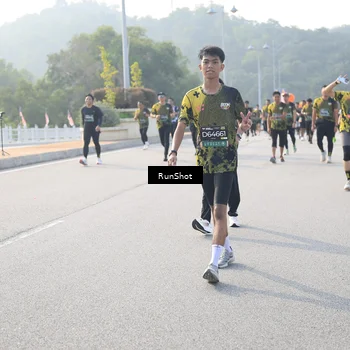 Runner Photo 6891893