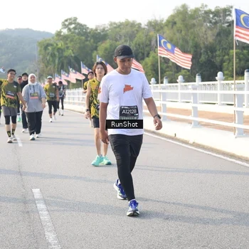 Runner Photo 6891898