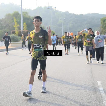 Runner Photo 6891924