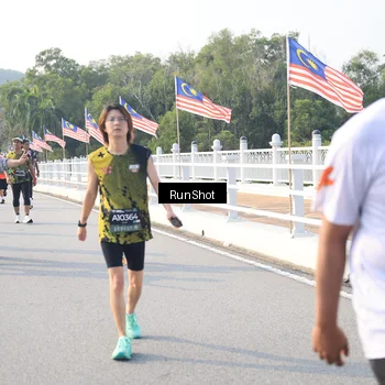 Runner Photo 6891934