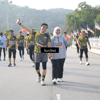 Runner Photo 6891983