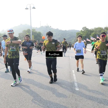 Runner Photo 6892161