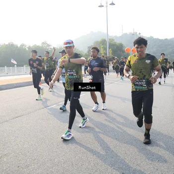 Runner Photo 6892175