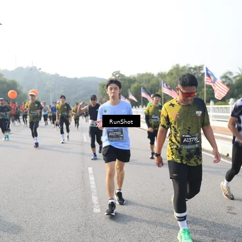 Runner Photo 6892191