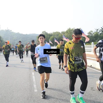 Runner Photo 6892201