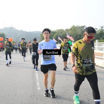 Runner Photo 6892213