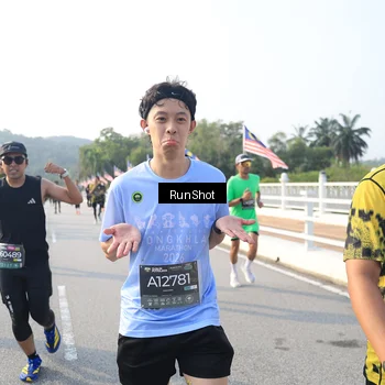 Runner Photo 6892233
