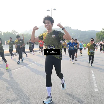 Runner Photo 6892281
