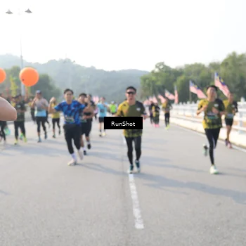 Runner Photo 6892287