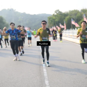 Runner Photo 6892290