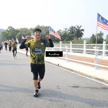 Runner Photo 6892291