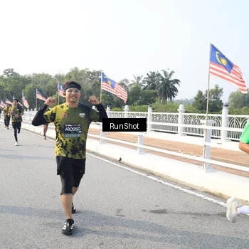 Runner Photo 6892295