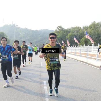 Runner Photo 6892317